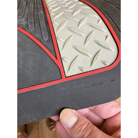 Vintage GM Pontiac Racing Front Rubber FLOOR MAT SET of 2 Made in the USA - Picture 16 of 16